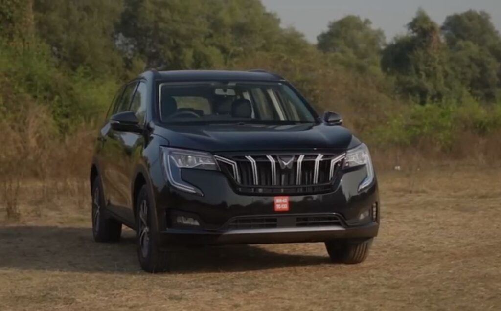 Tata harrier vs XUV 700